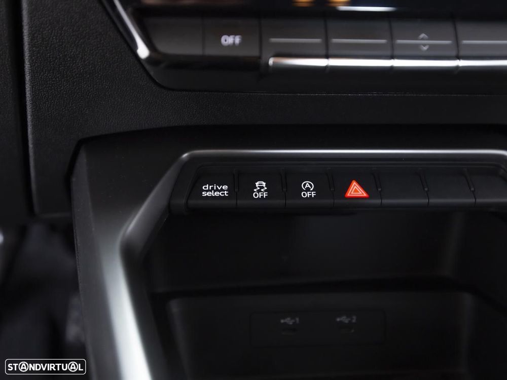 Audi A3 Sportback 30 TDI - 18