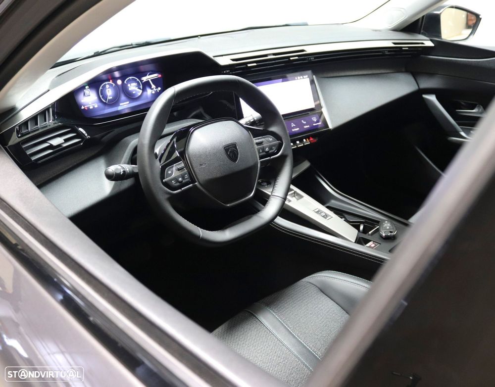 Peugeot 308 1.5 BlueHDi Allure Pack EAT8 — fotografia 8
