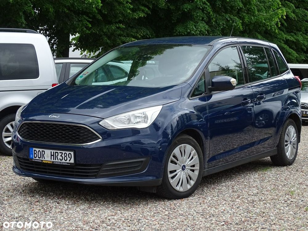 Ford Grand C-MAX - 3