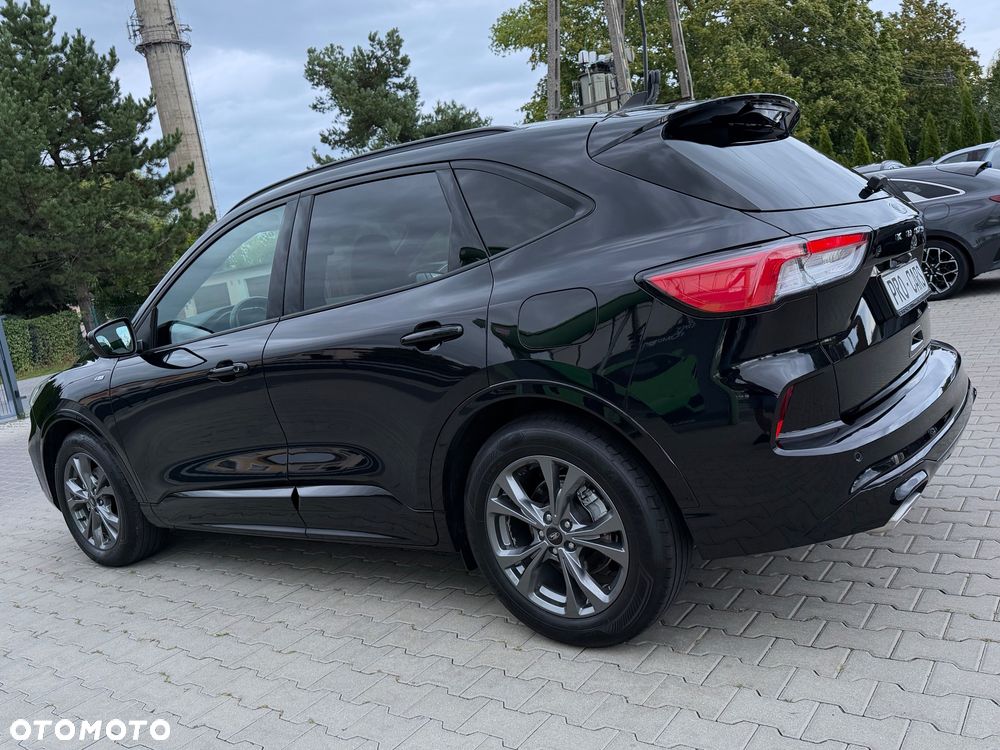 Ford Kuga - 38