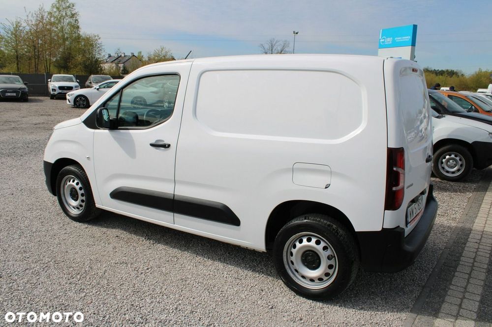 Opel Combo - 9