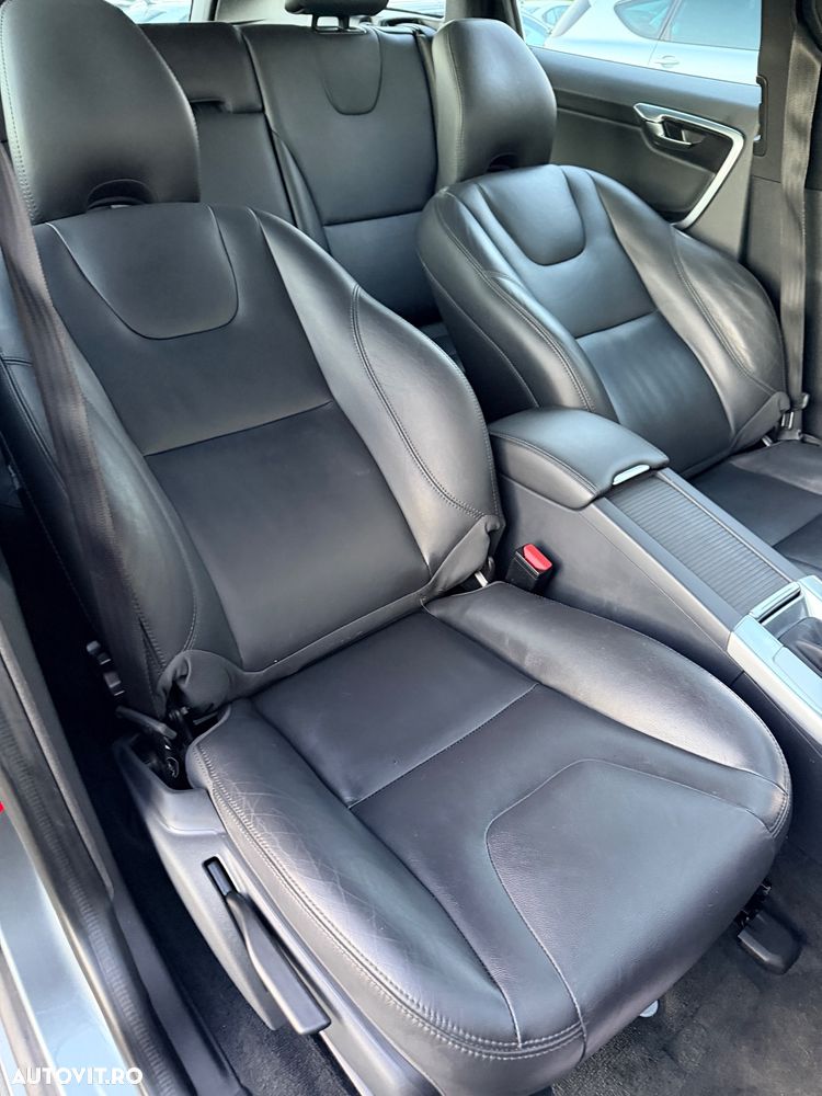 Volvo XC 60 D4 Geartronic Kinetic - 15