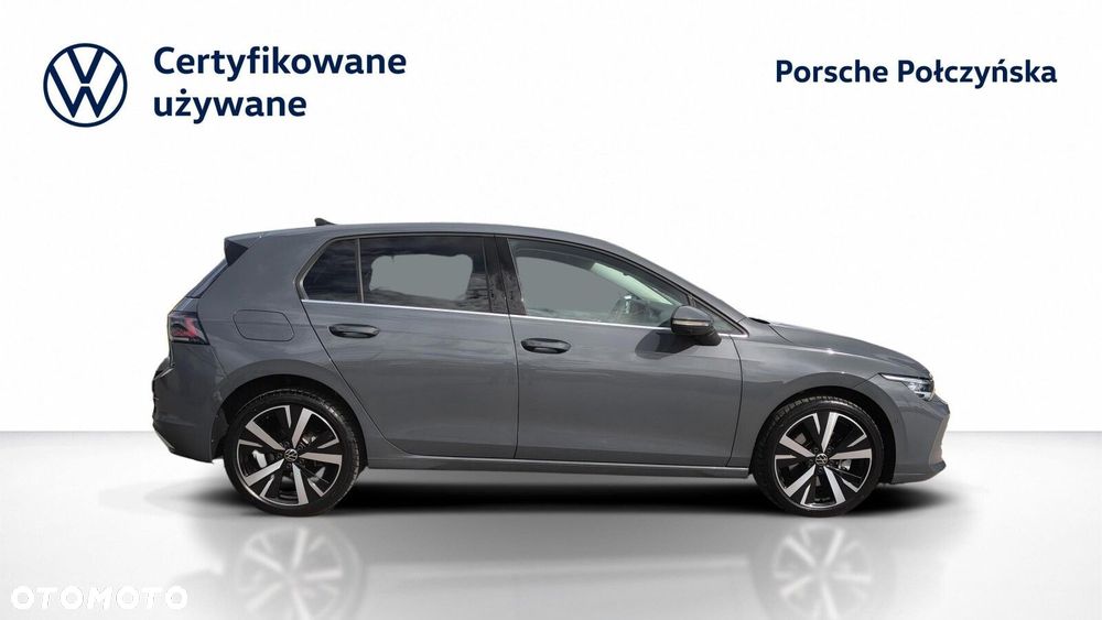 Volkswagen Golf - 8