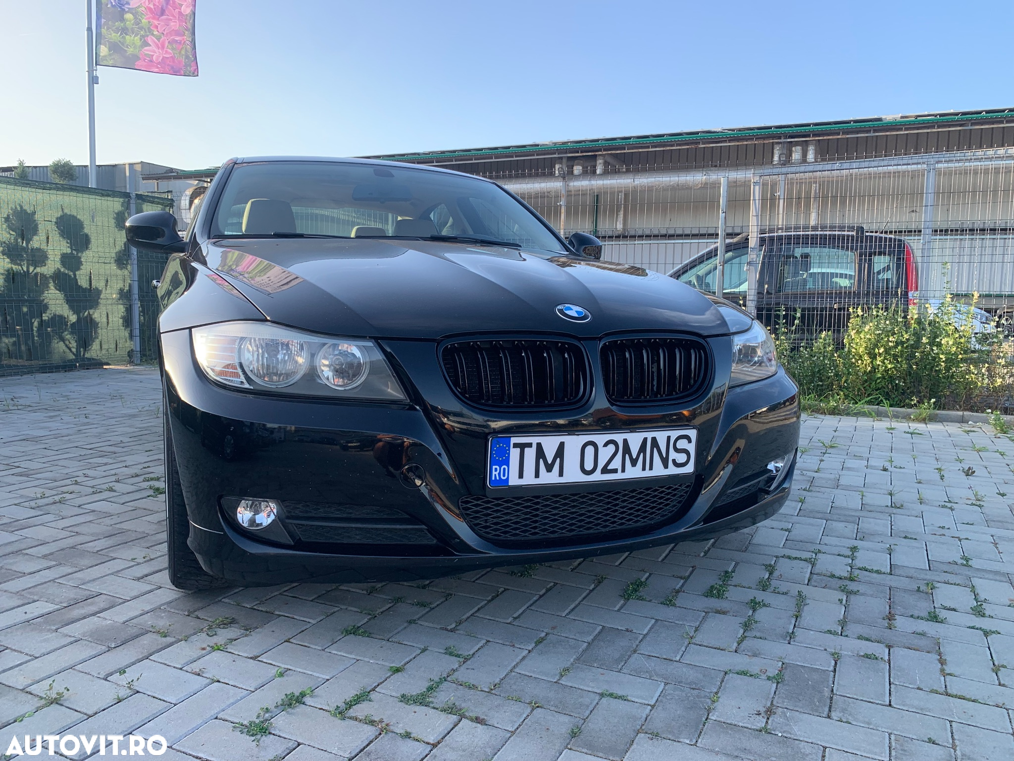 BMW Seria 3 318i - 3