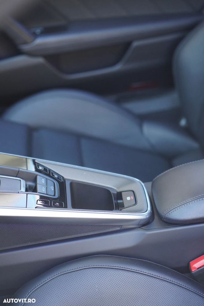 Porsche 911-TURBO-S - 26