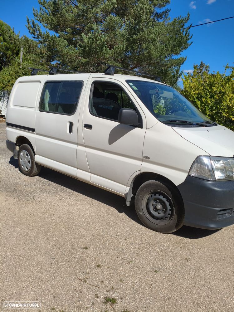 Toyota HiAce 2.5 D-4D Service 2.8T AC - 4