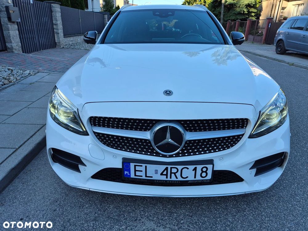 Mercedes-Benz Klasa C 300 9G-TRONIC - 25