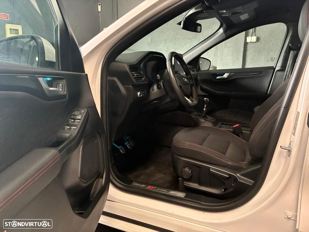 Ford Kuga 1.5 EcoBoost ST-Line - 16