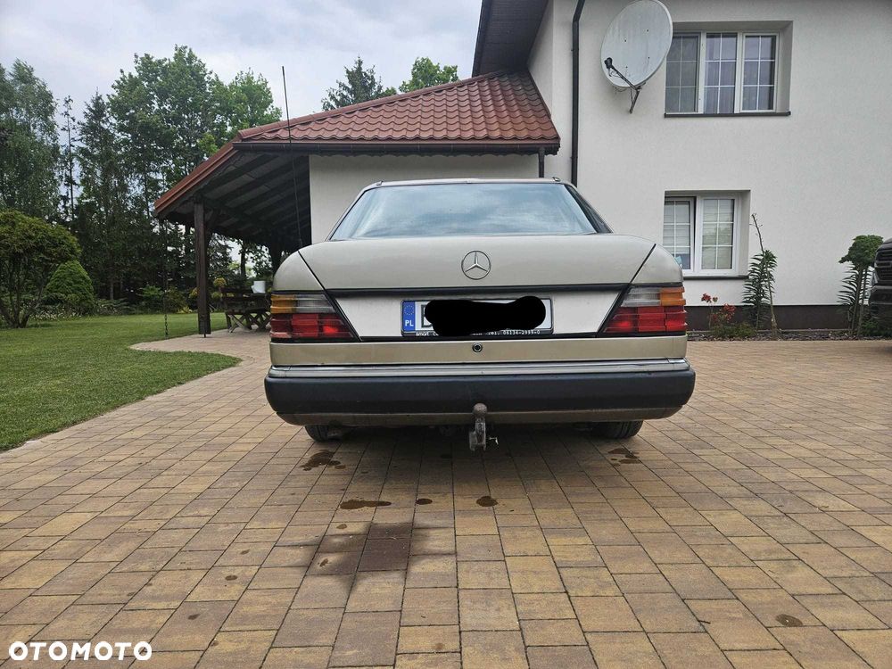 Mercedes-Benz W124 (1984-1993) - 6