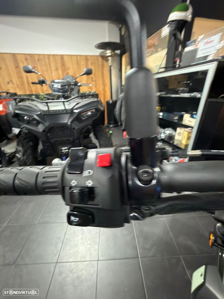 Kawasaki Vulcan S SpecialEdiction - 9