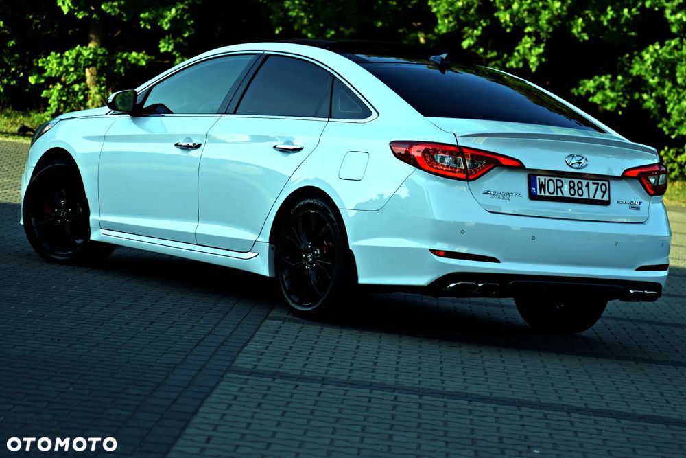 Hyundai Sonata - 10