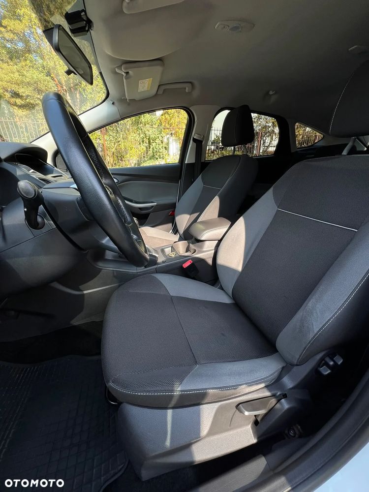 Ford Focus - 15