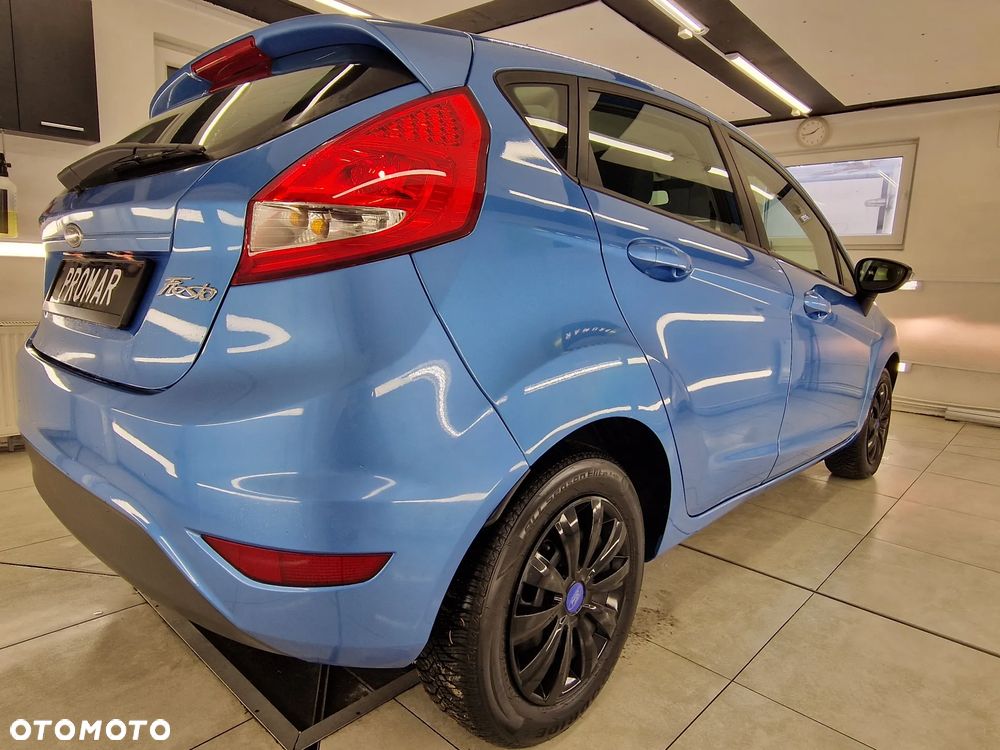 Ford Fiesta 1.25 Ambiente EU5 - 11
