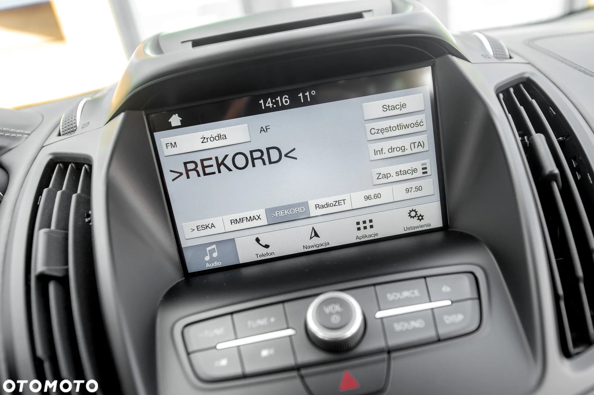 Ford Kuga 2.0 TDCi 4x4 Vignale - 31