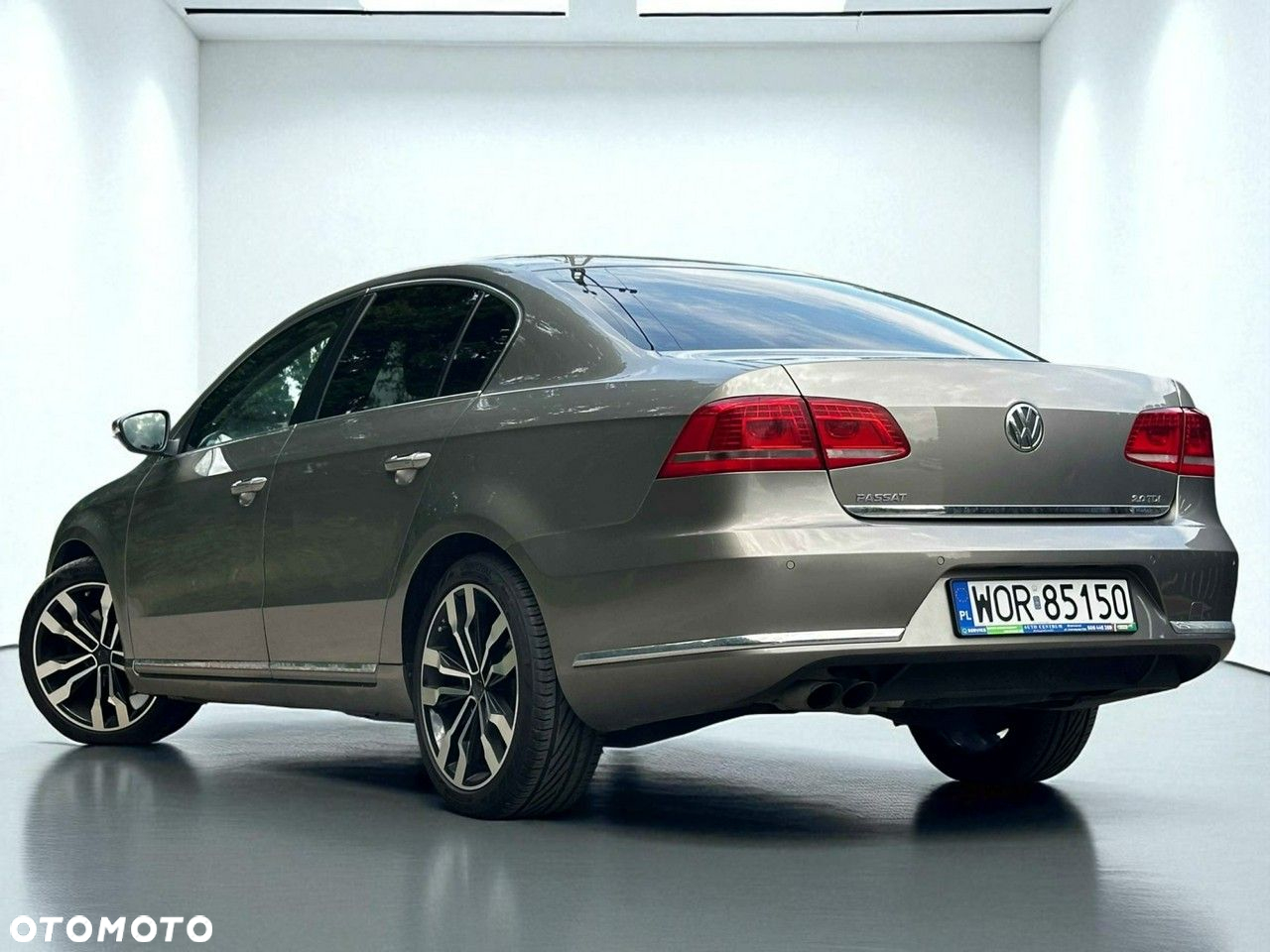 Volkswagen Passat 2.0 TDI Comfortline DSG - 15