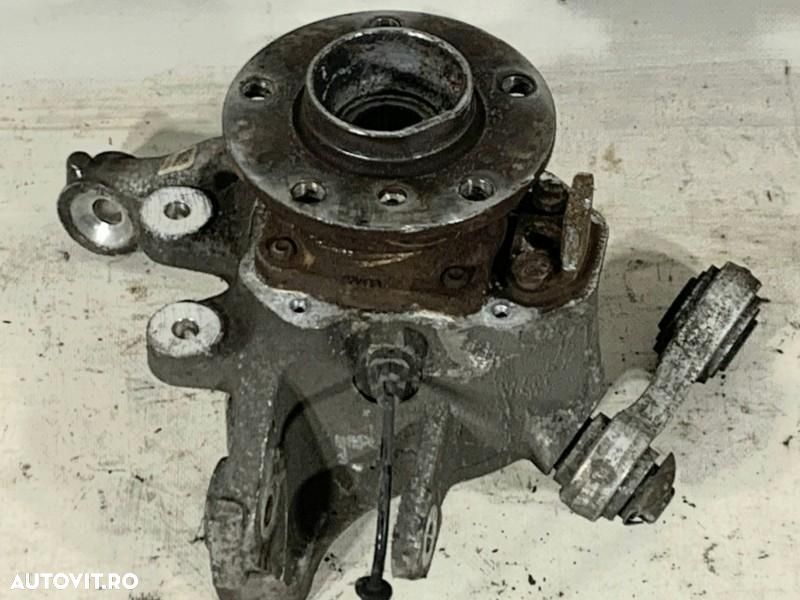 Fuzeta stanga spate BMW Seria 7 (2008-2015) [F01, F02] 4.4 benzina N63B44 6775853 - 1