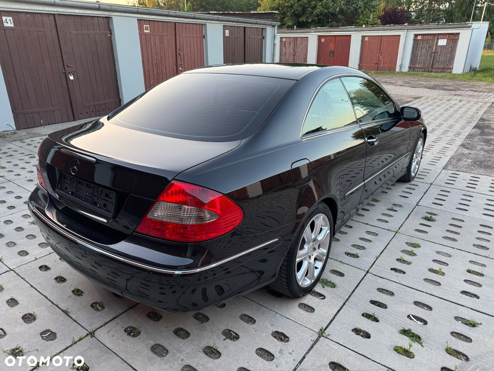 Mercedes-Benz CLK - 20
