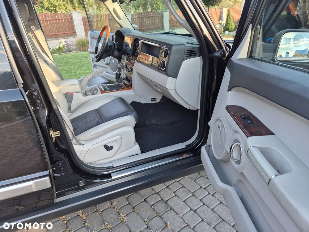 Jeep Commander - 34