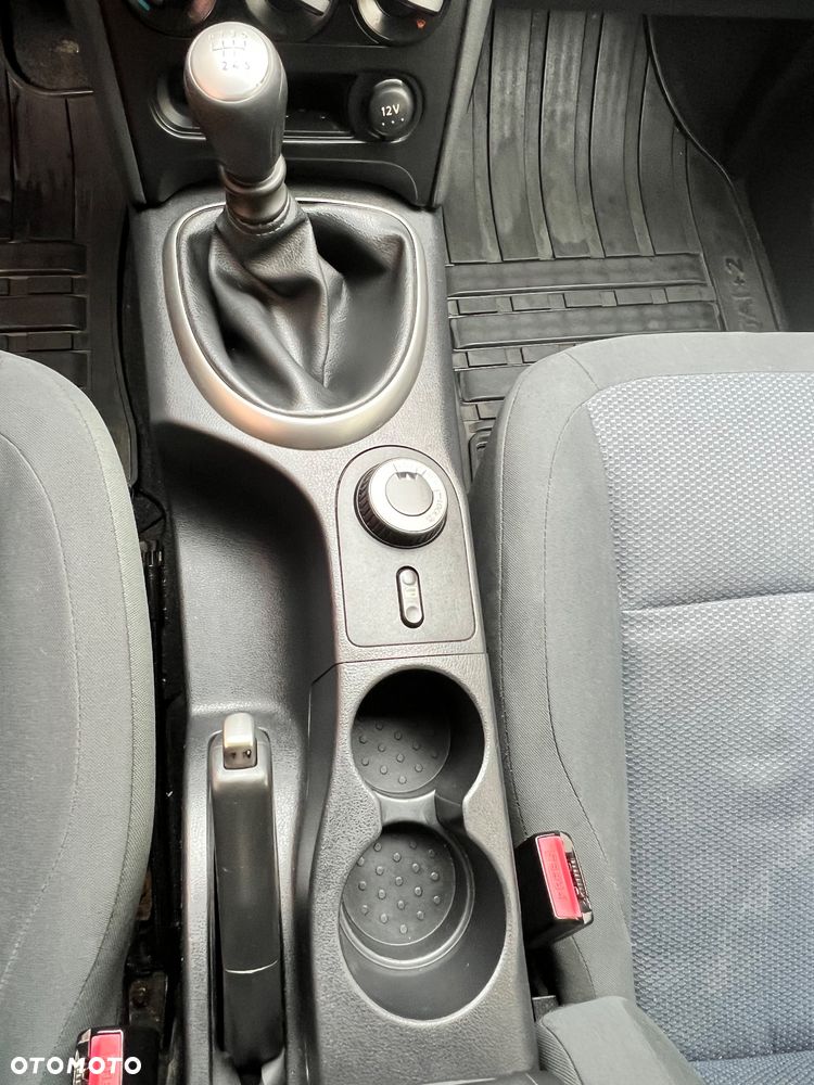 Nissan Qashqai+2 2.0 4x4 Tekna - 14