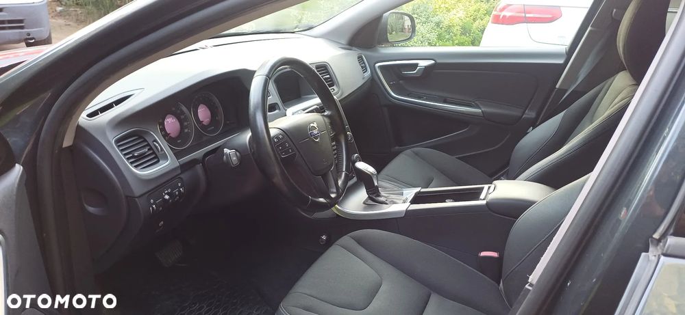 Volvo V60 2012