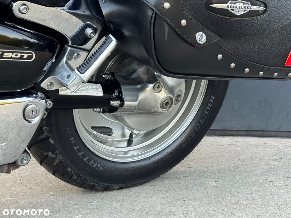 Suzuki VL 1500 Intruder LC - Boulevard C90 - 27