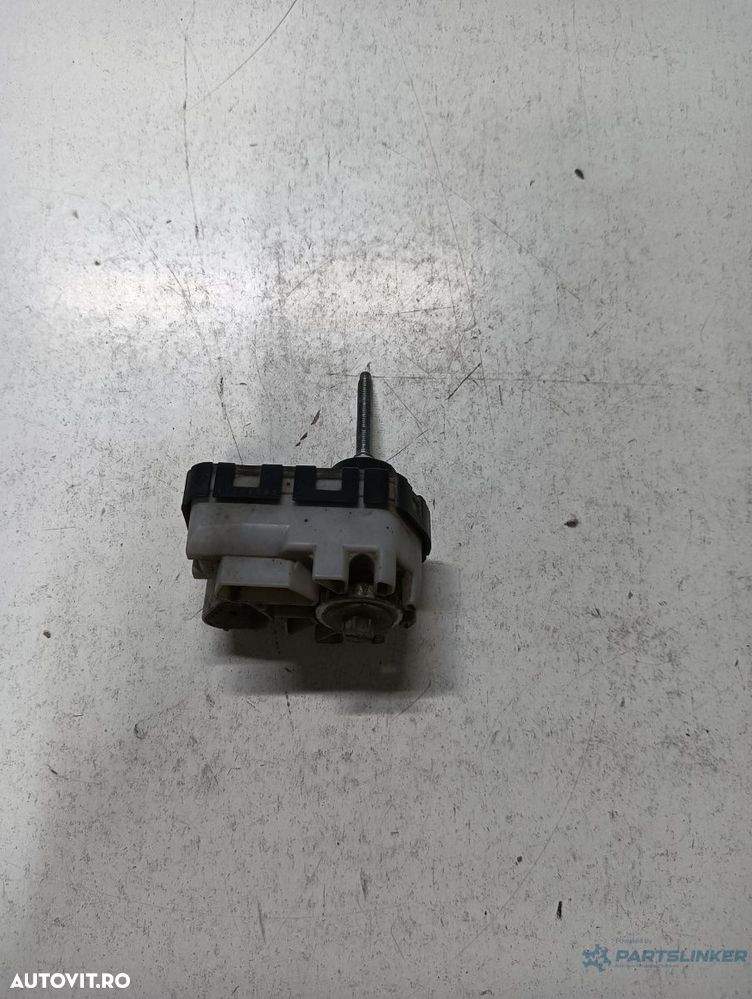 Motoraș far dreapta fata SUBARU IMPREZA Estate 2011 - > - 2