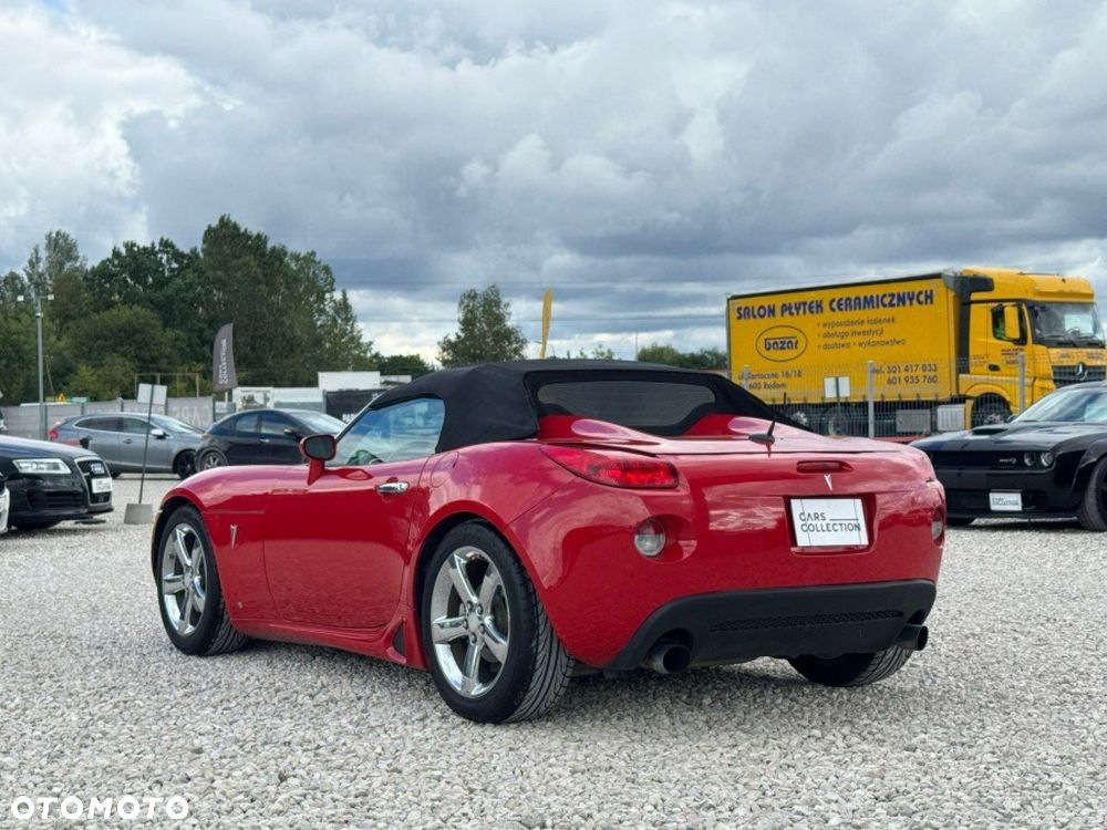 Pontiac Solstice - 6