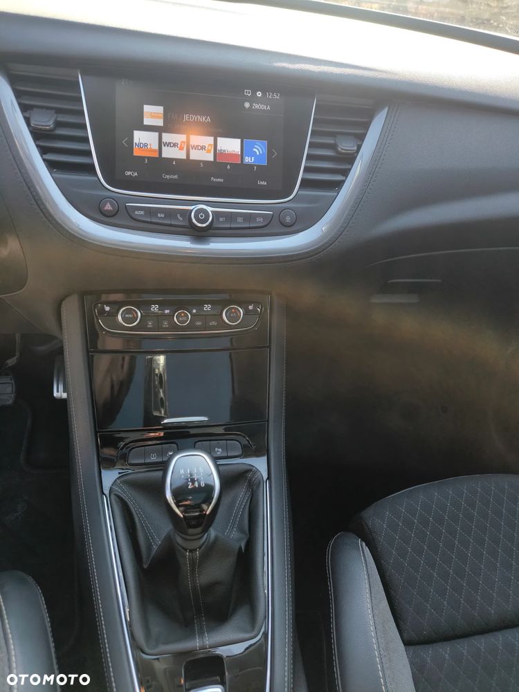 Opel Grandland X 1.5 D Start/Stop Business Edition - 16
