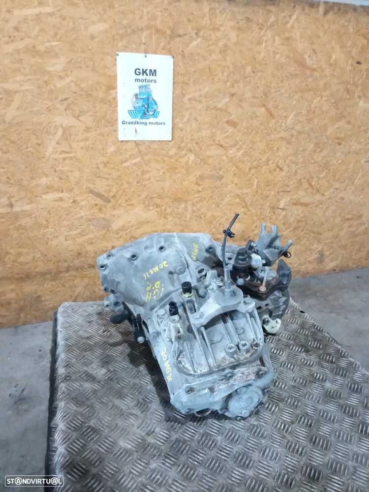 Caixa de velocidades Peugeot 5008 2.0Hdi REF: 20MB26 (C4 Picasso) - 5