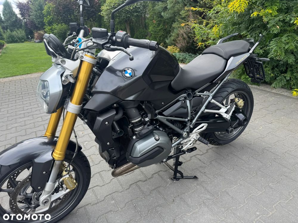 BMW R - 16