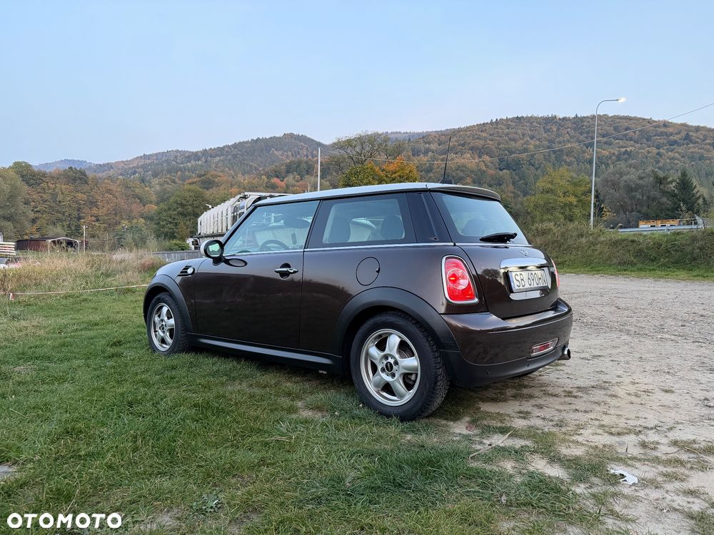 MINI Cooper D - 4