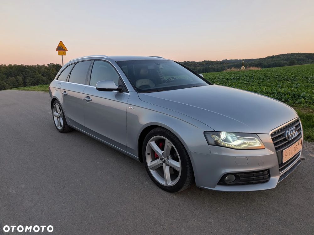 Audi A4 Avant 2010 photo 2