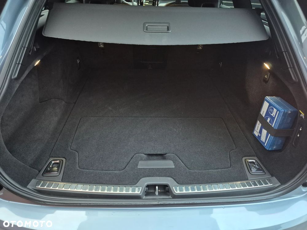 Volvo V90 D4 Geartronic Momentum - 15