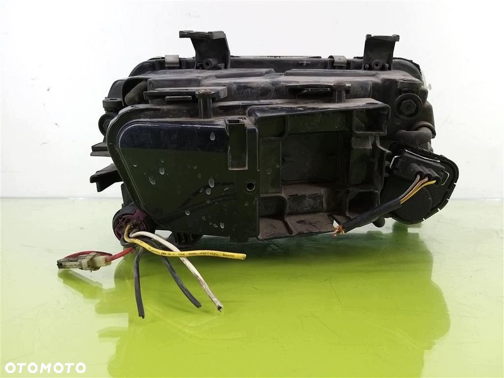 Reflektor lampa przód lewa Audi A4 B5 PRZED LIFTEM 95-99 R 4411136L DEPO - 2