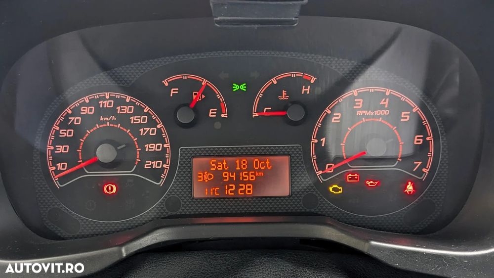 Fiat Qubo - 11