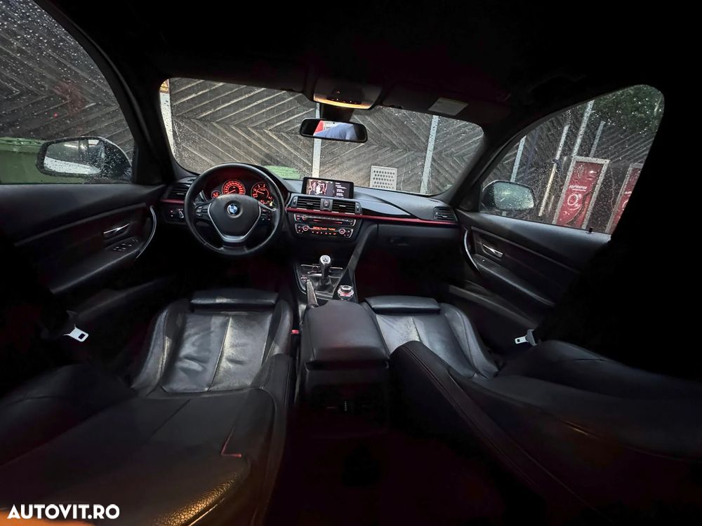 BMW Seria 3 320d - 15