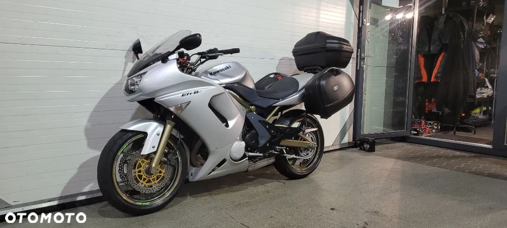 Kawasaki ER - 5