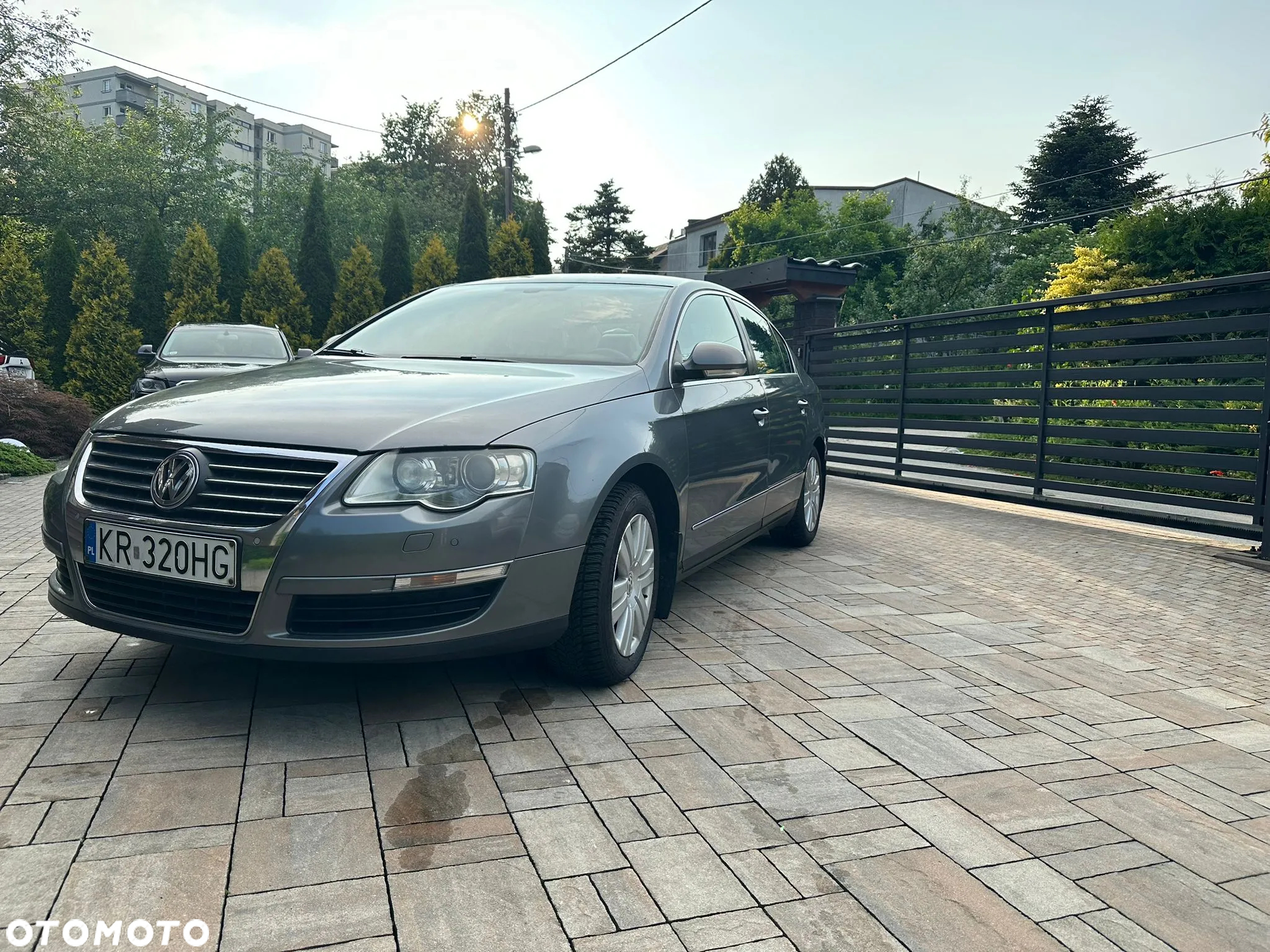 Volkswagen Passat 2.0 TDI DPF Highline - 4