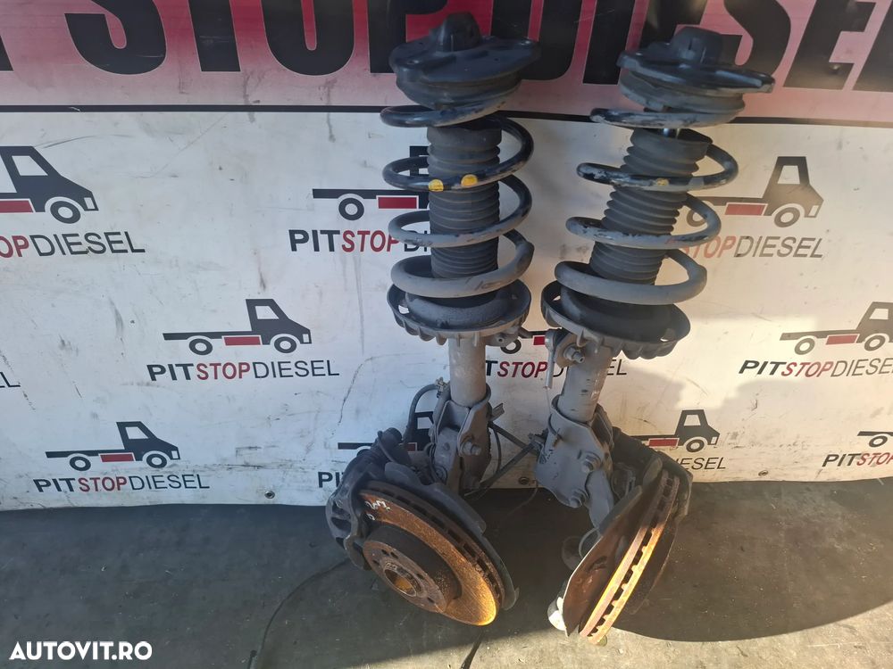 Fuzeta stanga dreapta fata Mercedes Vito Viano w447  an 2016 2017 2018 2019 2020 - 4