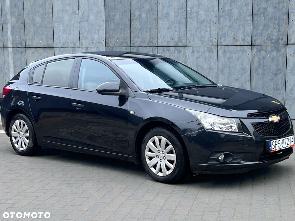 Chevrolet Cruze 1.6 LT - 2