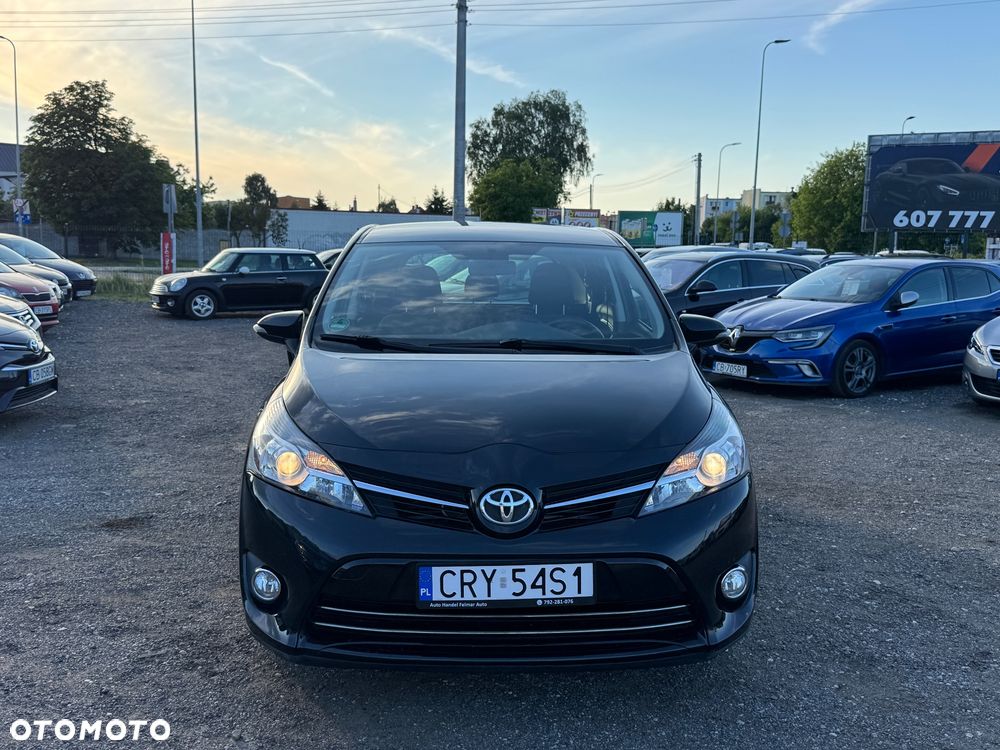 Toyota Verso 2.0 D-4D Prestige - 29
