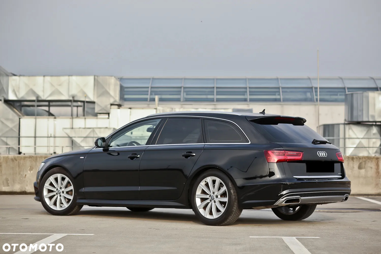 Audi A6 Avant 2.0 TDI quattro S tronic - 12