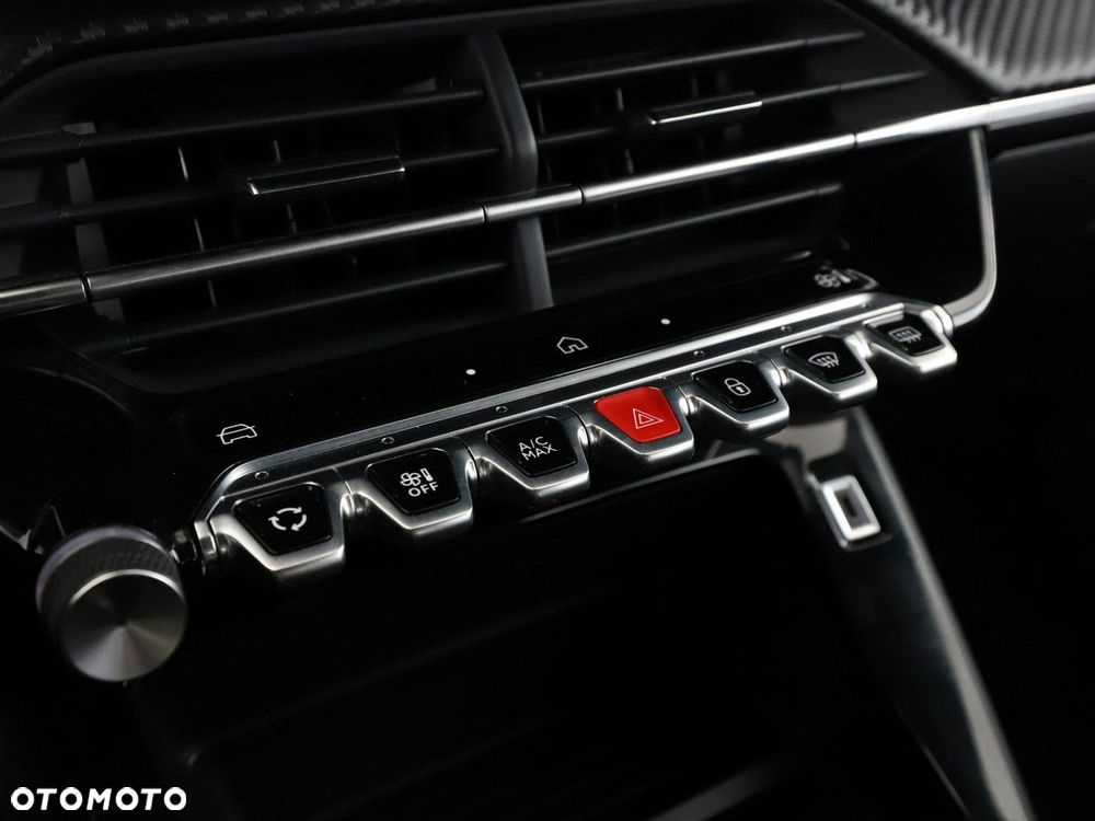 Peugeot 2008 PureTech 100 Active S&S BVM6 - 28