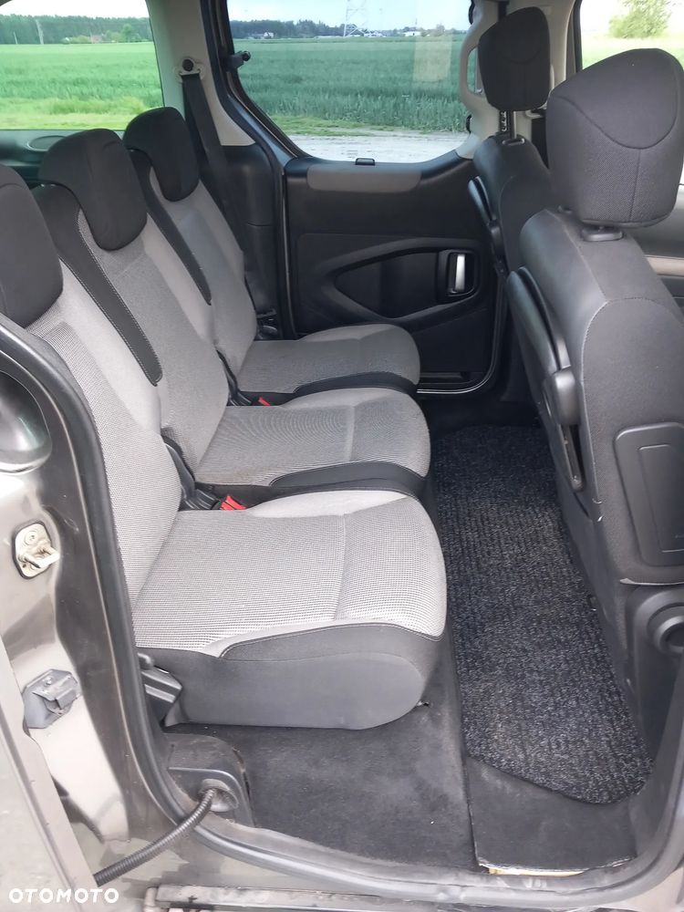 Peugeot Partner Kombi 110 Premium - 11