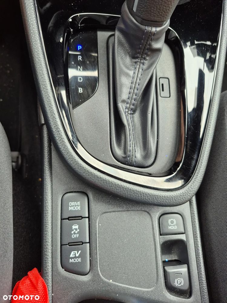 Toyota Yaris Cross - 11