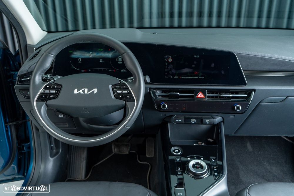 Kia Niro EV 64kWh Drive - 10