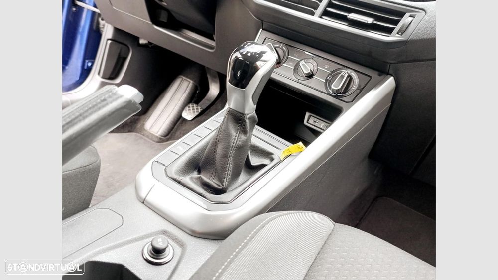 VW Taigo 1.0 TSI Urban - 45