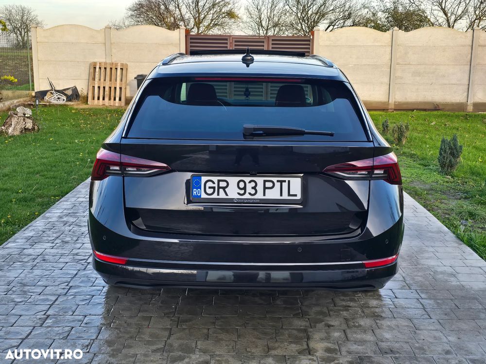 Skoda Octavia 2.0 TDI DSG Style - 8