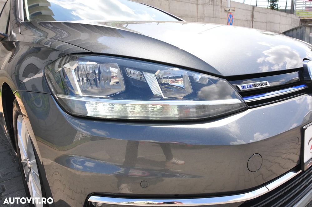 Volkswagen Golf 1.5 TSI BlueMotion ACT DSG Comfortline - 12