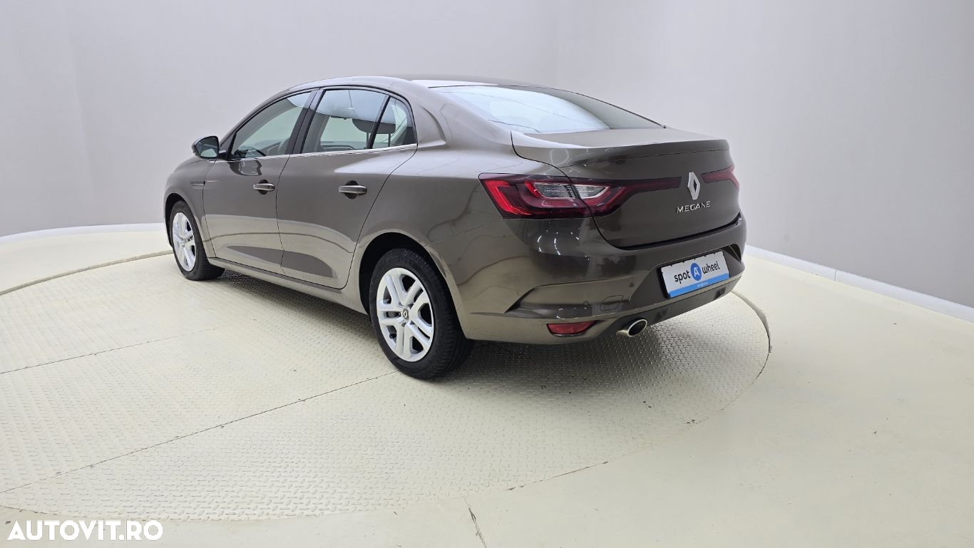 Renault Megane - 8